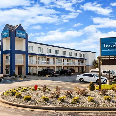 Travelodge By Wyndham Fort Wayne North מראה חיצוני תמונה